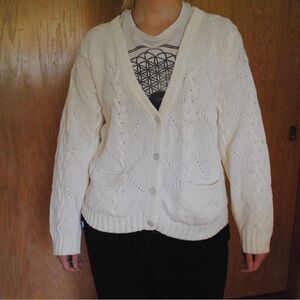 Vintage Kelly Harper cream white cardigan!